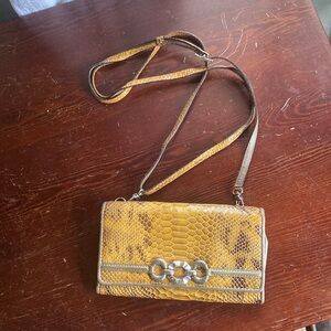 Brighton Patent Leather Tan Snakeskin Embossed Crossbody Wallet Removable Strap